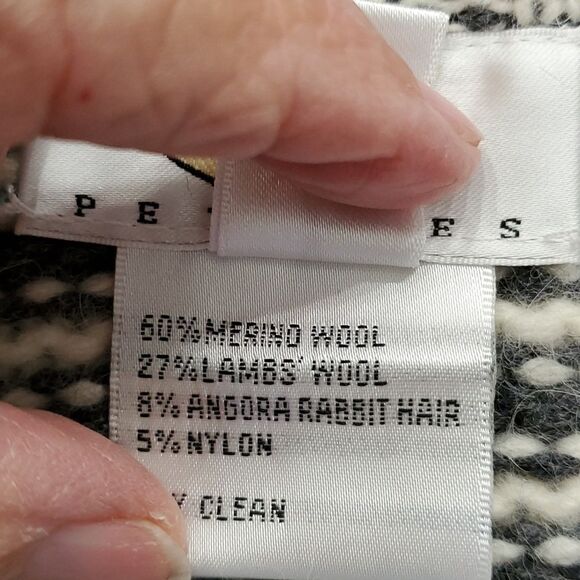 TALBOTS, sweater sz small. 60% Merino wool, 27% Lambs‎ Wool 8% rabbit hair. Gray - Picture 9 of 13